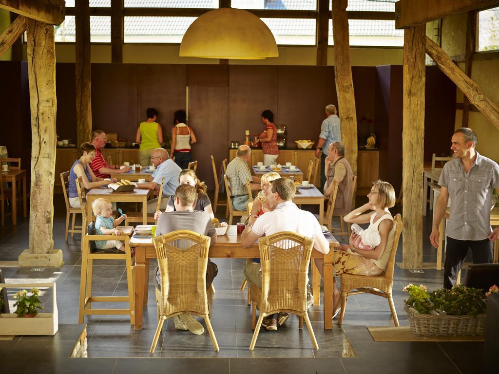 B&B 'T Maanhof Gingelom Екстериор снимка