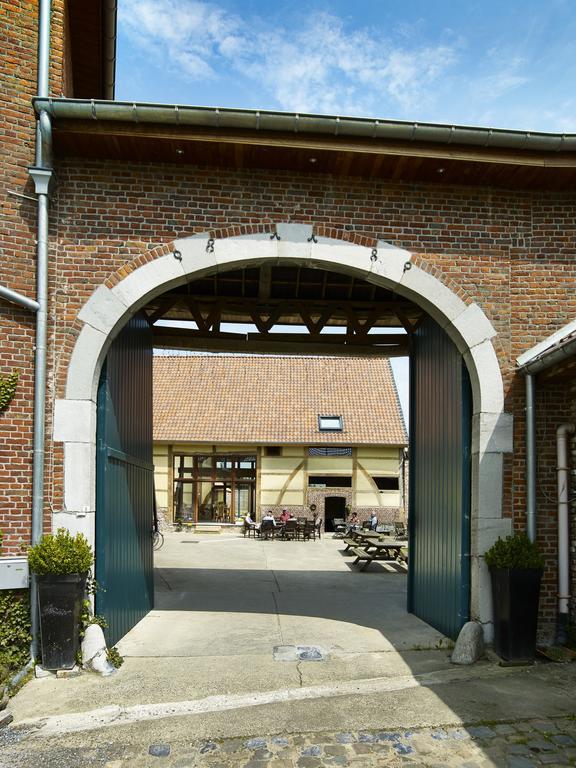 B&B 'T Maanhof Gingelom Екстериор снимка